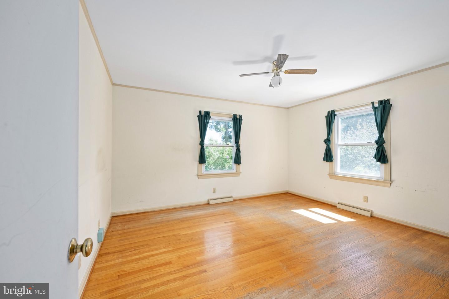 1225 WOODSTOCK RD, KING GEORGE, Virginia 22485, 3 Bedrooms Bedrooms, ,2 BathroomsBathrooms,Residential,For sale,1225 WOODSTOCK RD,VAKG2006916 MLS # VAKG2006916