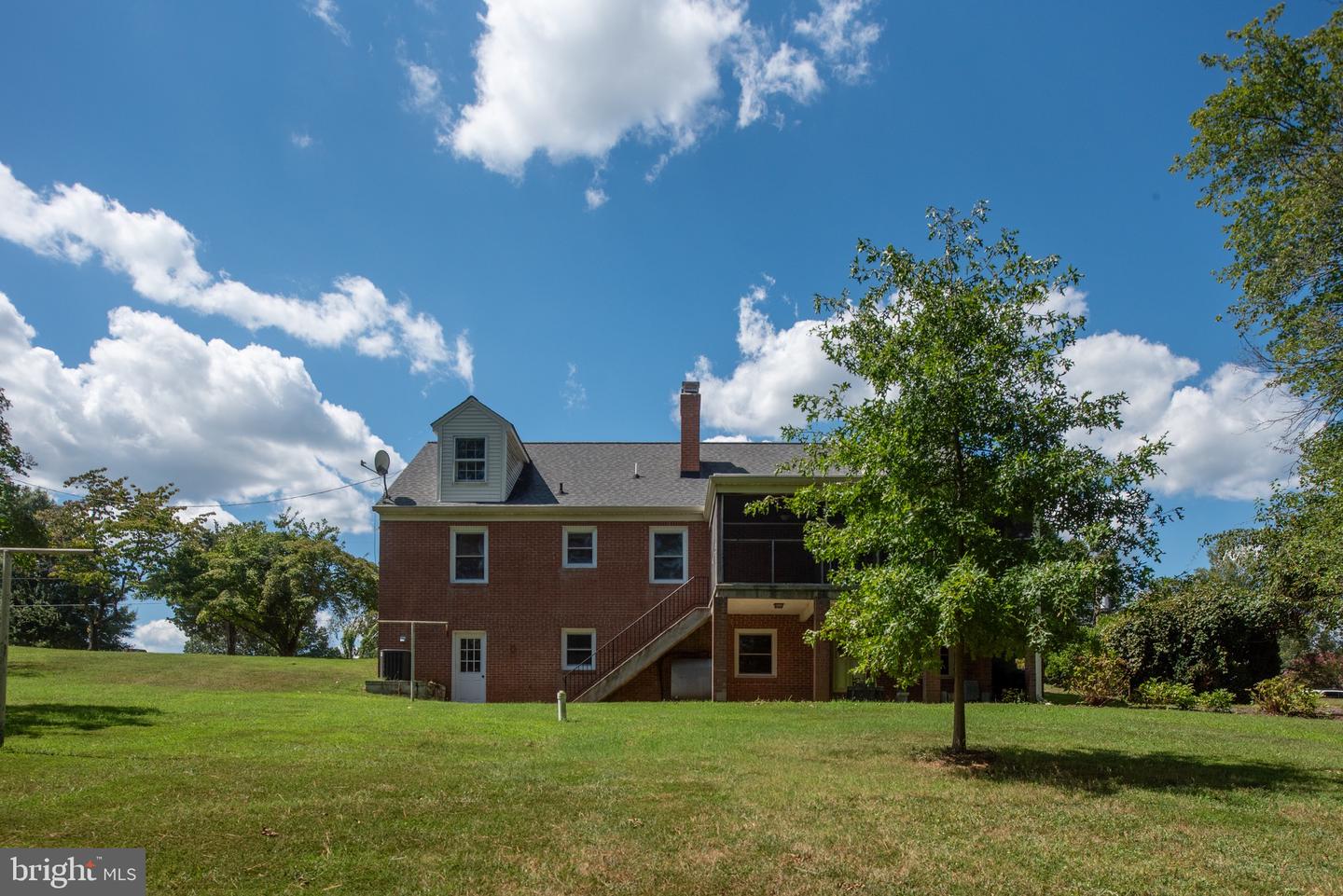 1225 WOODSTOCK RD, KING GEORGE, Virginia 22485, 3 Bedrooms Bedrooms, ,2 BathroomsBathrooms,Residential,For sale,1225 WOODSTOCK RD,VAKG2006916 MLS # VAKG2006916