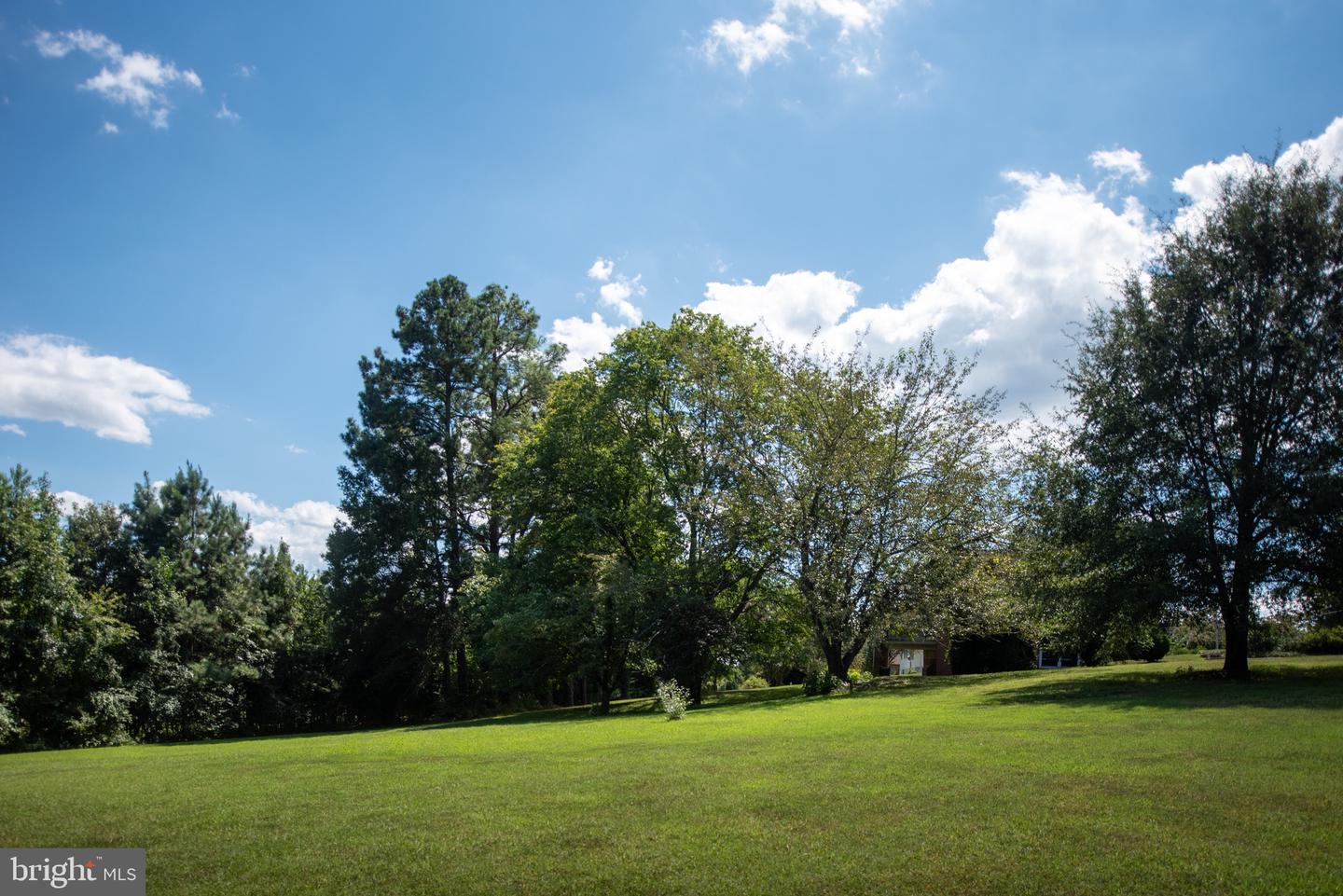 1225 WOODSTOCK RD, KING GEORGE, Virginia 22485, 3 Bedrooms Bedrooms, ,2 BathroomsBathrooms,Residential,For sale,1225 WOODSTOCK RD,VAKG2006916 MLS # VAKG2006916