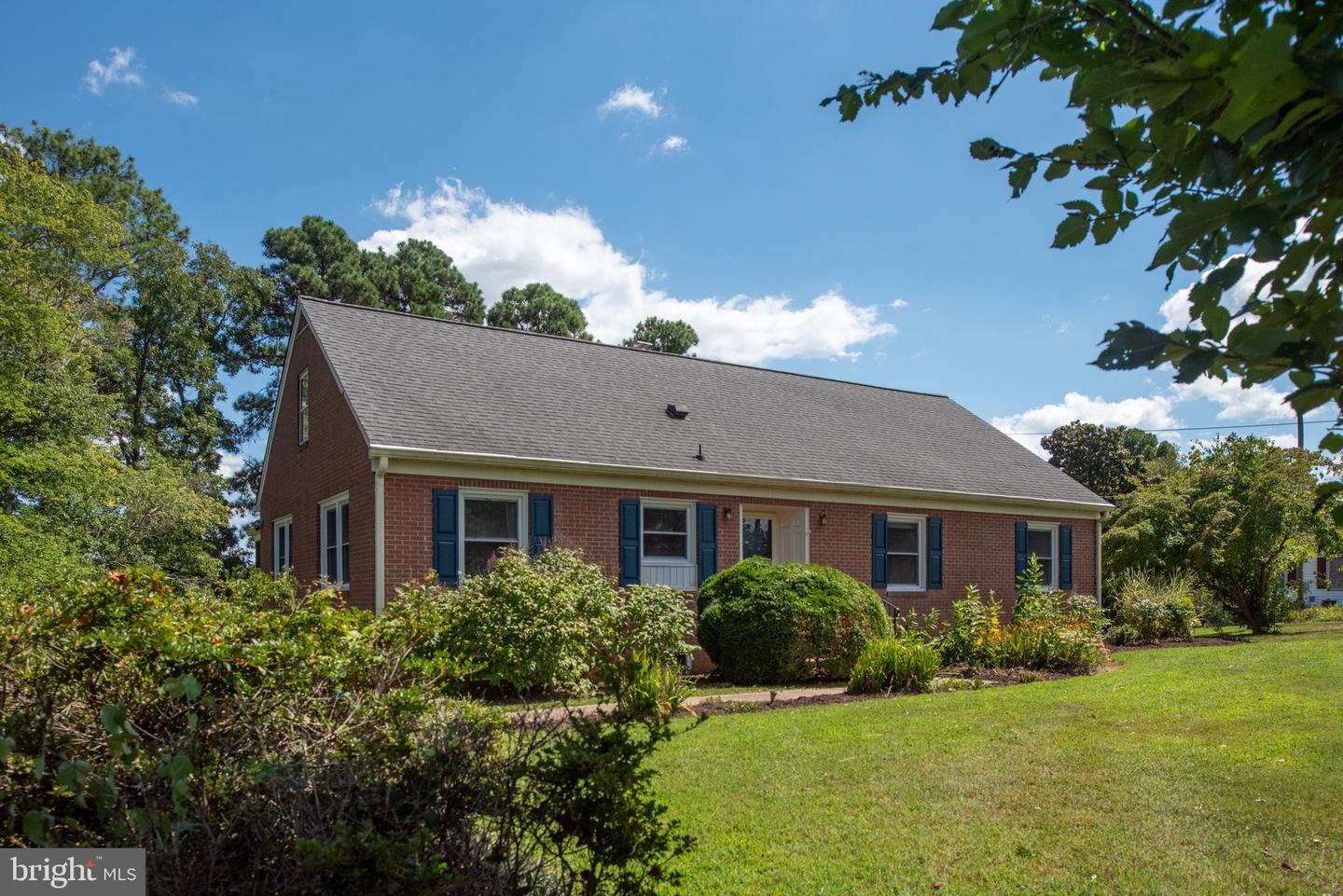 1225 WOODSTOCK RD, KING GEORGE, Virginia 22485, 3 Bedrooms Bedrooms, ,2 BathroomsBathrooms,Residential,For sale,1225 WOODSTOCK RD,VAKG2006916 MLS # VAKG2006916