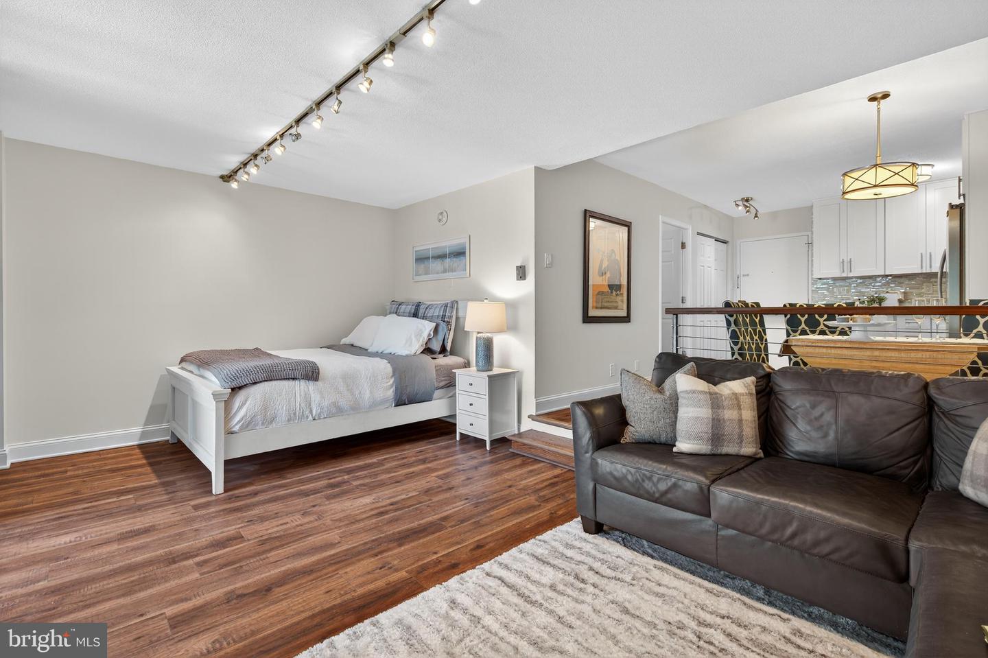 2201 L ST NW #316, WASHINGTON, District Of Columbia 20037, ,1 BathroomBathrooms,Residential,For sale,2201 L ST NW #316,DCDC2216564 MLS # DCDC2216564