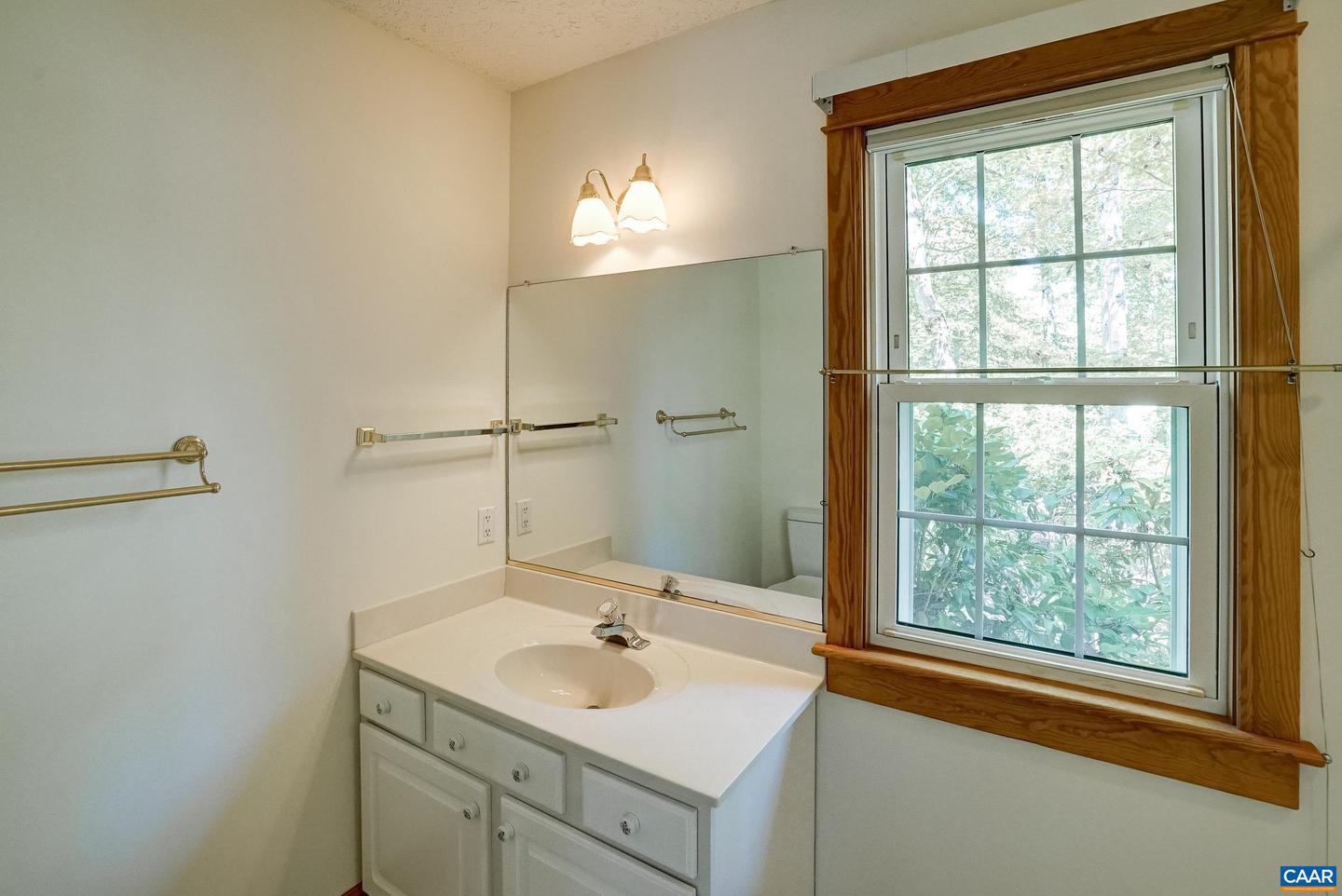 22 WHIPPOORWILL LN, PALMYRA, Virginia 22963, 2 Bedrooms Bedrooms, ,2 BathroomsBathrooms,Residential,For sale,22 WHIPPOORWILL LN,668177 MLS # 668177