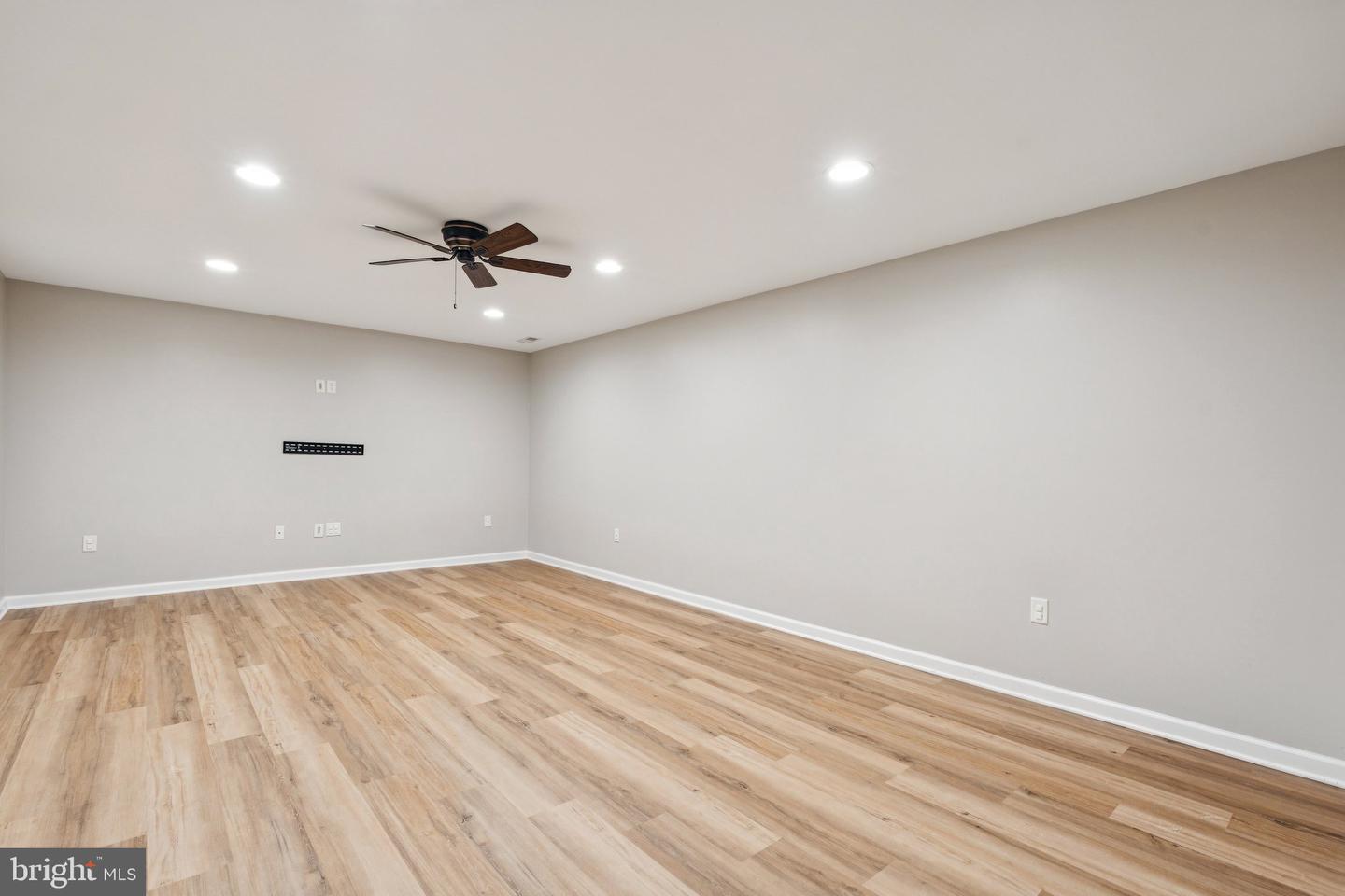 150 MERLOT DR, STEPHENSON, Virginia 22656, 4 Bedrooms Bedrooms, 11 Rooms Rooms,3 BathroomsBathrooms,Residential,For sale,150 MERLOT DR,VAFV2036386 MLS # VAFV2036386