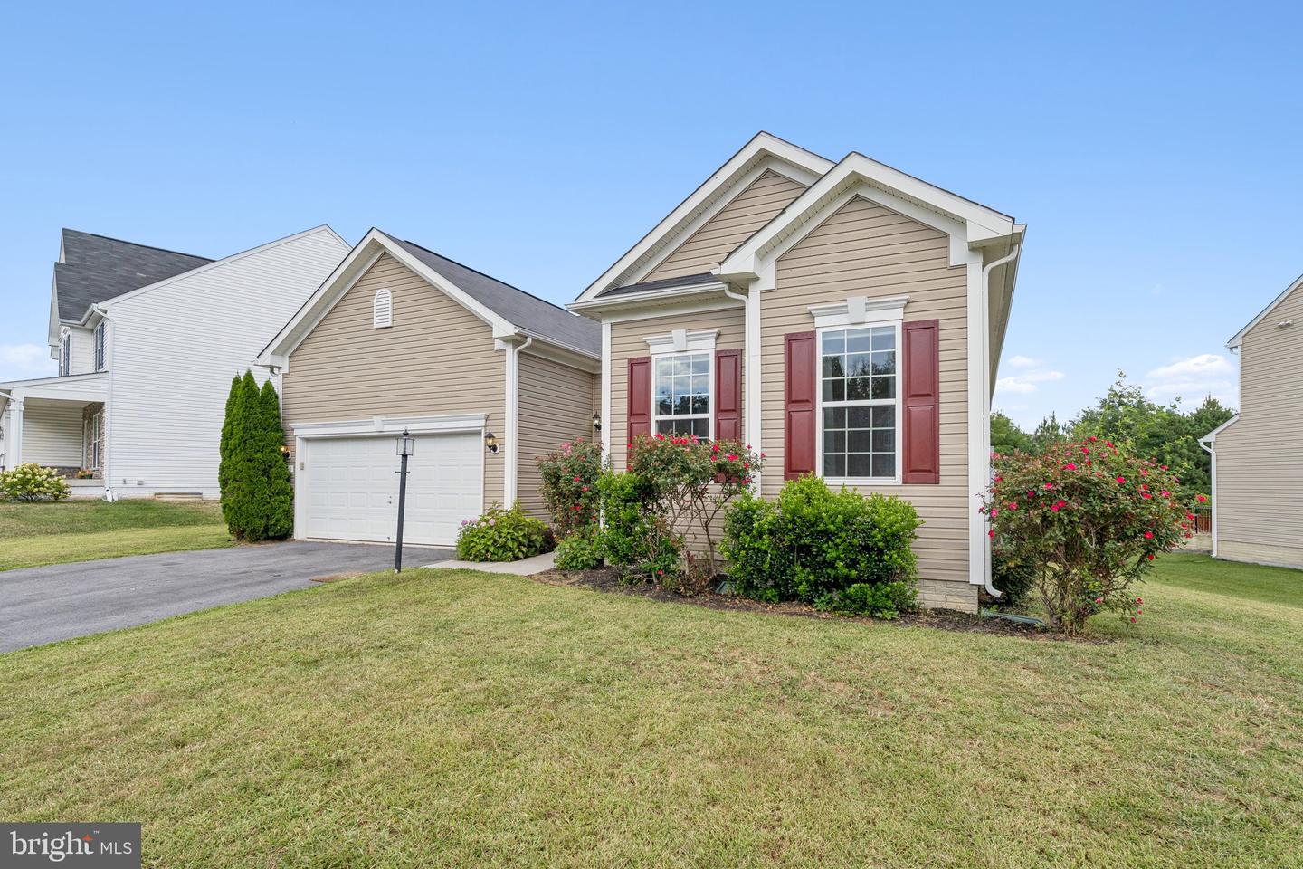 150 MERLOT DR, STEPHENSON, Virginia 22656, 4 Bedrooms Bedrooms, 11 Rooms Rooms,3 BathroomsBathrooms,Residential,For sale,150 MERLOT DR,VAFV2036386 MLS # VAFV2036386