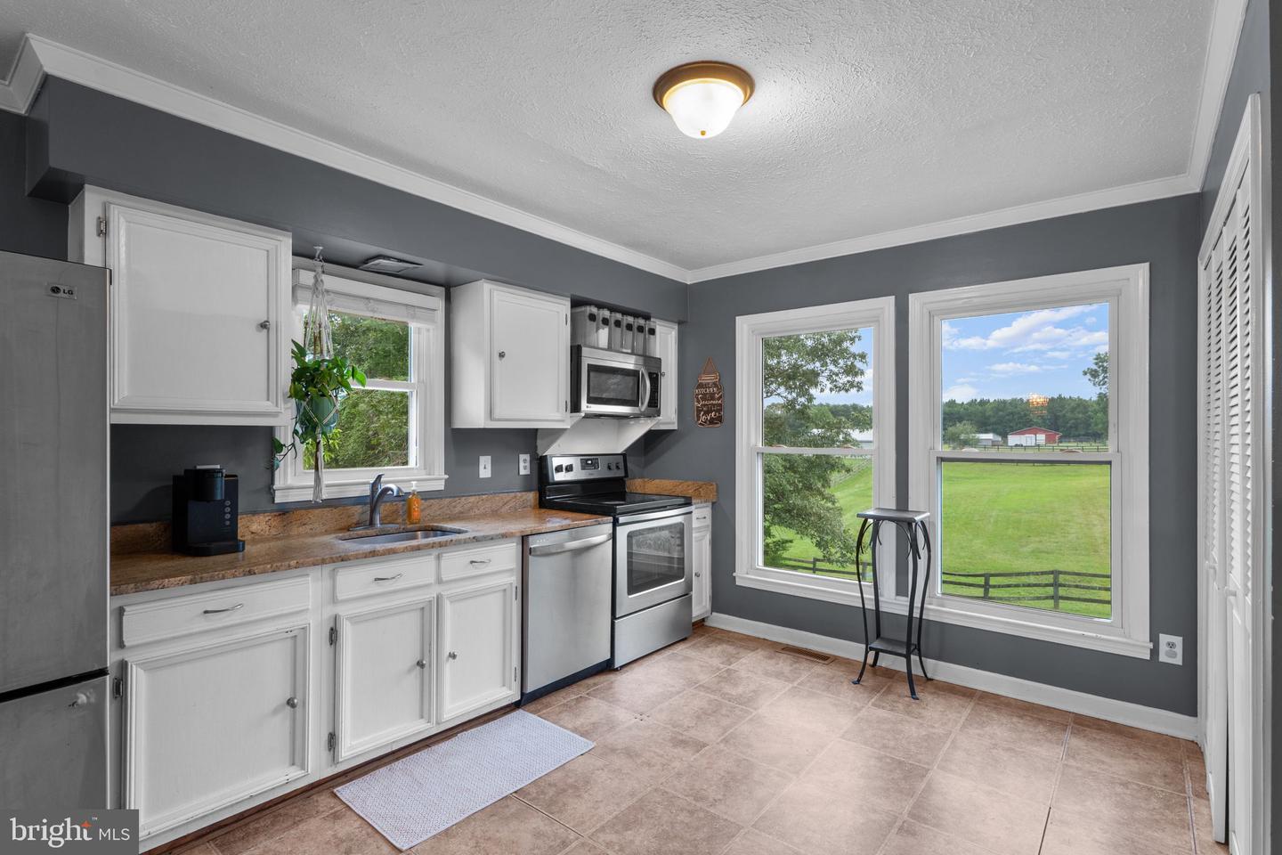 5762 SUMERDUCK RD, SUMERDUCK, Virginia 22742, 3 Bedrooms Bedrooms, ,2 BathroomsBathrooms,Residential,For sale,5762 SUMERDUCK RD,VAFQ2018030 MLS # VAFQ2018030