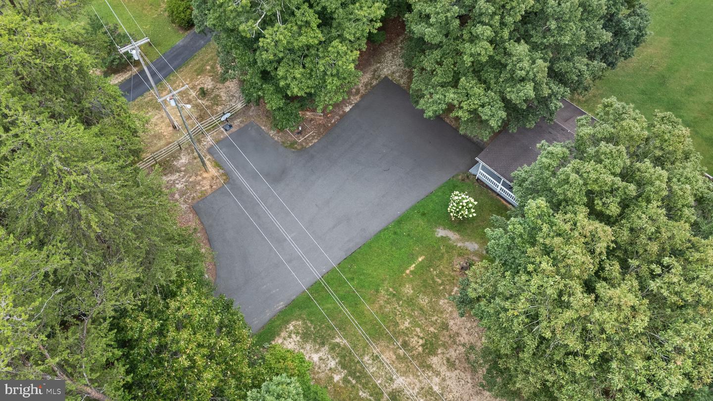 5762 SUMERDUCK RD, SUMERDUCK, Virginia 22742, 3 Bedrooms Bedrooms, ,2 BathroomsBathrooms,Residential,For sale,5762 SUMERDUCK RD,VAFQ2018030 MLS # VAFQ2018030