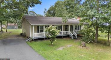 5762 SUMERDUCK RD, SUMERDUCK, Virginia 22742, 3 Bedrooms Bedrooms, ,2 BathroomsBathrooms,Residential,For sale,5762 SUMERDUCK RD,VAFQ2018030 MLS # VAFQ2018030