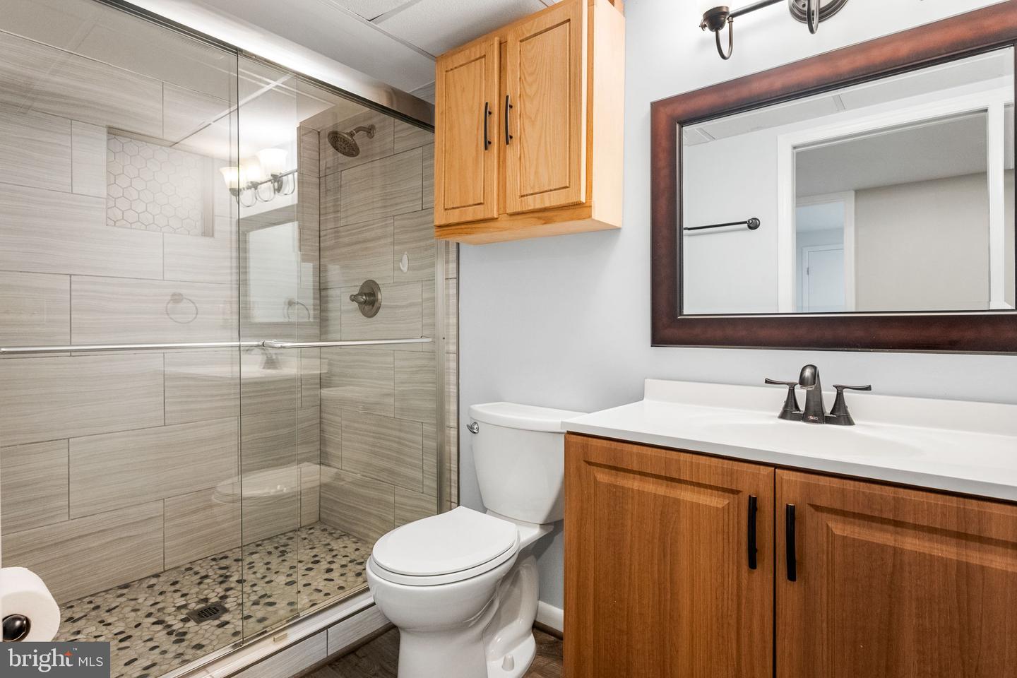 7203 HADLOW DR, SPRINGFIELD, Virginia 22152, 4 Bedrooms Bedrooms, ,3 BathroomsBathrooms,Residential,For sale,7203 HADLOW DR,VAFX2263336 MLS # VAFX2263336