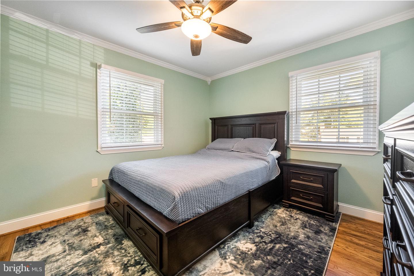 7203 HADLOW DR, SPRINGFIELD, Virginia 22152, 4 Bedrooms Bedrooms, ,3 BathroomsBathrooms,Residential,For sale,7203 HADLOW DR,VAFX2263336 MLS # VAFX2263336