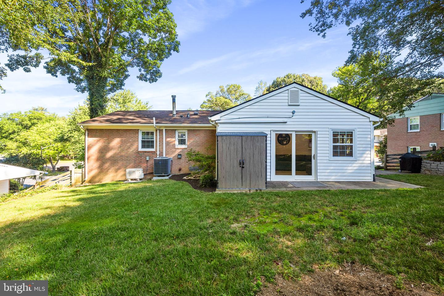 7203 HADLOW DR, SPRINGFIELD, Virginia 22152, 4 Bedrooms Bedrooms, ,3 BathroomsBathrooms,Residential,For sale,7203 HADLOW DR,VAFX2263336 MLS # VAFX2263336