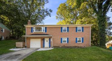 7203 HADLOW DR, SPRINGFIELD, Virginia 22152, 4 Bedrooms Bedrooms, ,3 BathroomsBathrooms,Residential,For sale,7203 HADLOW DR,VAFX2263336 MLS # VAFX2263336