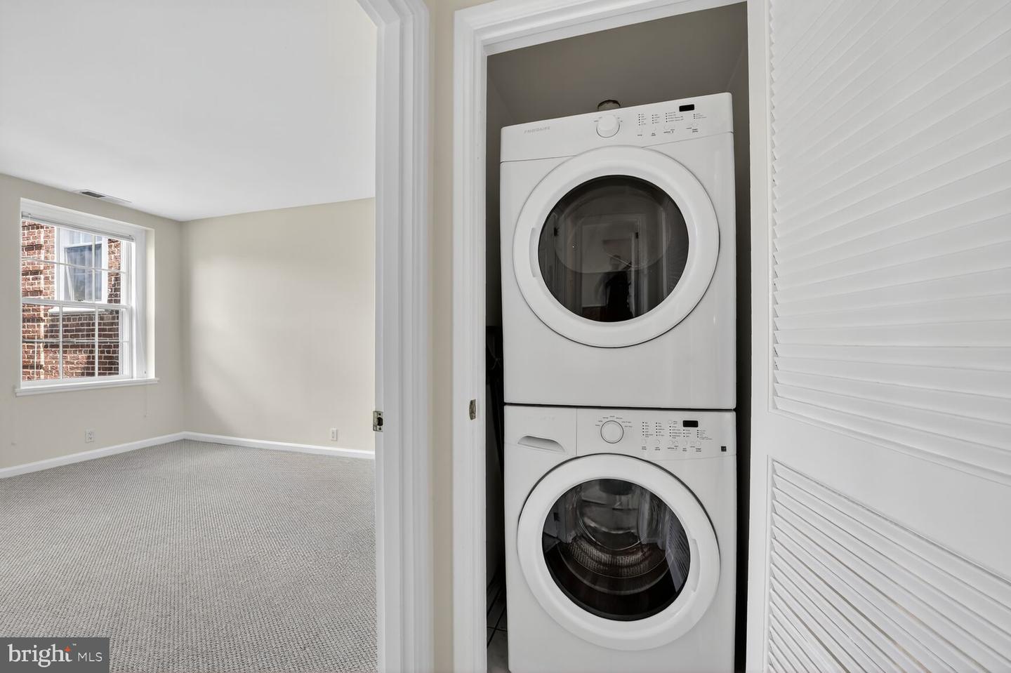 3530 39TH ST NW #E-653, WASHINGTON, District Of Columbia 20016, 2 Bedrooms Bedrooms, ,1 BathroomBathrooms,Residential,For sale,3530 39TH ST NW #E-653,DCDC2216918 MLS # DCDC2216918
