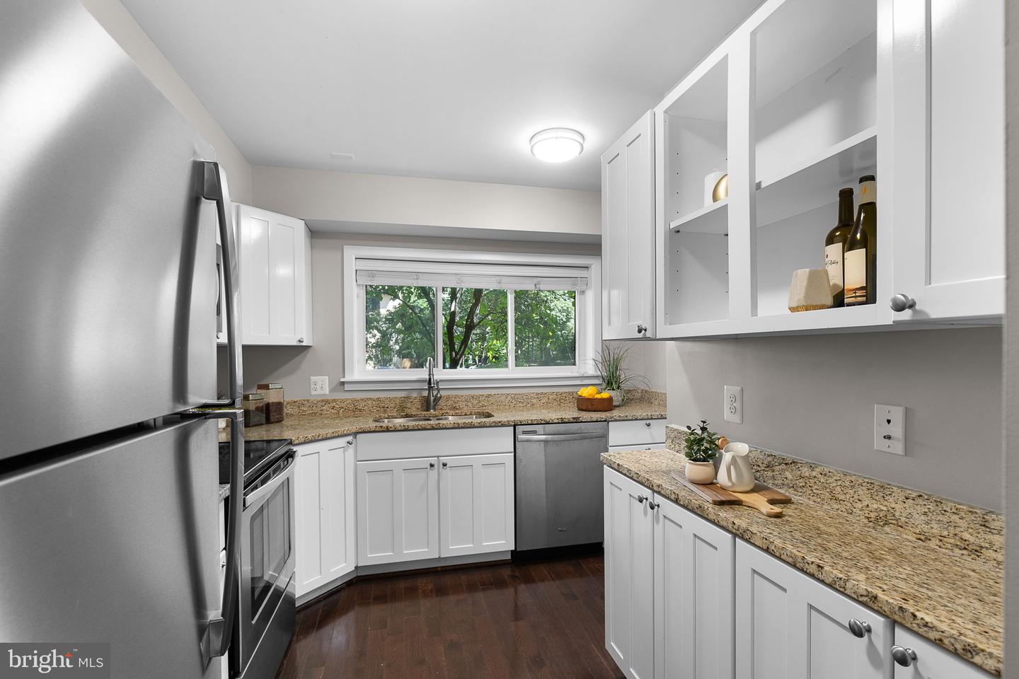 2050 GOLF COURSE DR, RESTON, Virginia 20191, 3 Bedrooms Bedrooms, ,2 BathroomsBathrooms,Residential,For sale,2050 GOLF COURSE DR,VAFX2263424 MLS # VAFX2263424