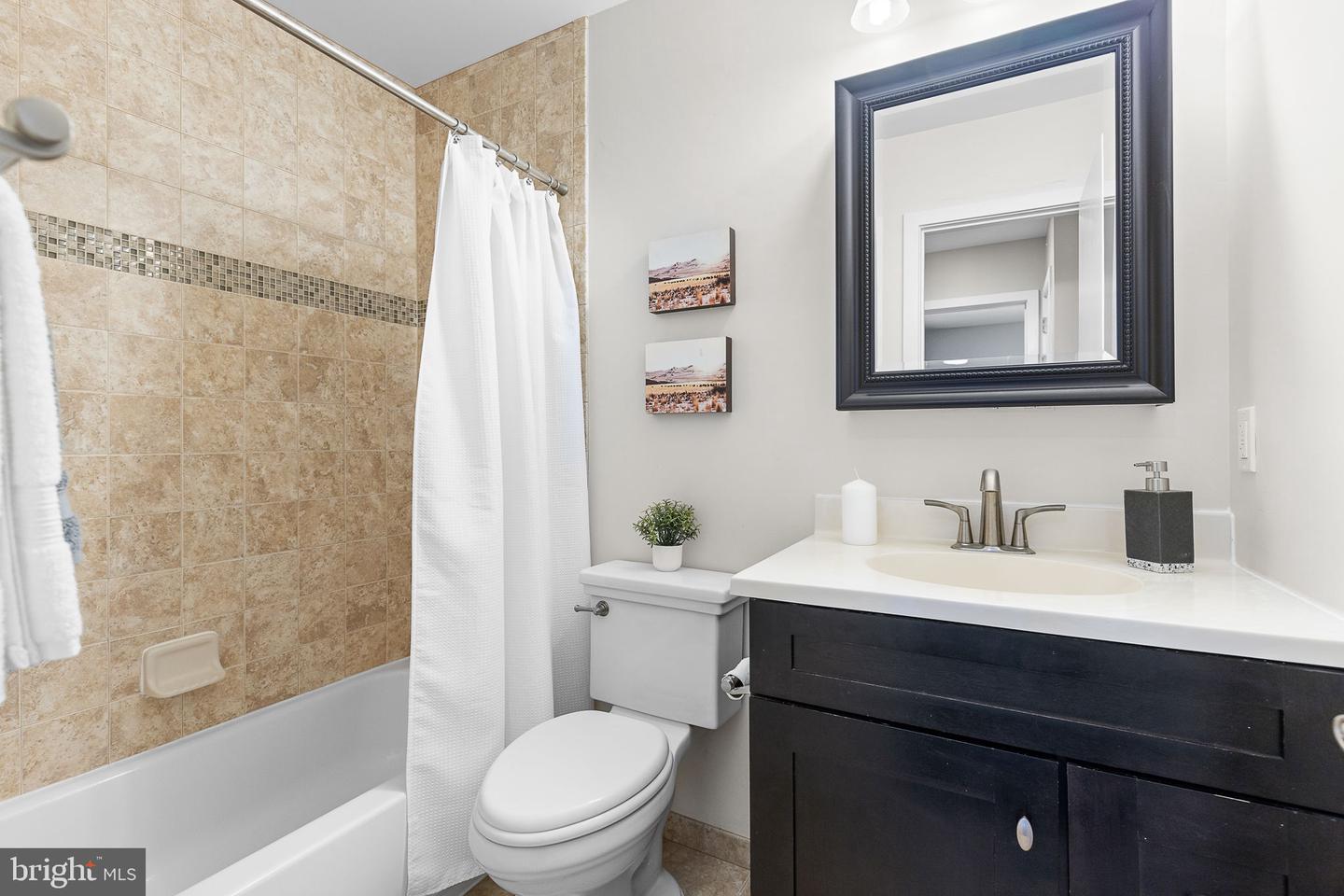 2050 GOLF COURSE DR, RESTON, Virginia 20191, 3 Bedrooms Bedrooms, ,2 BathroomsBathrooms,Residential,For sale,2050 GOLF COURSE DR,VAFX2263424 MLS # VAFX2263424