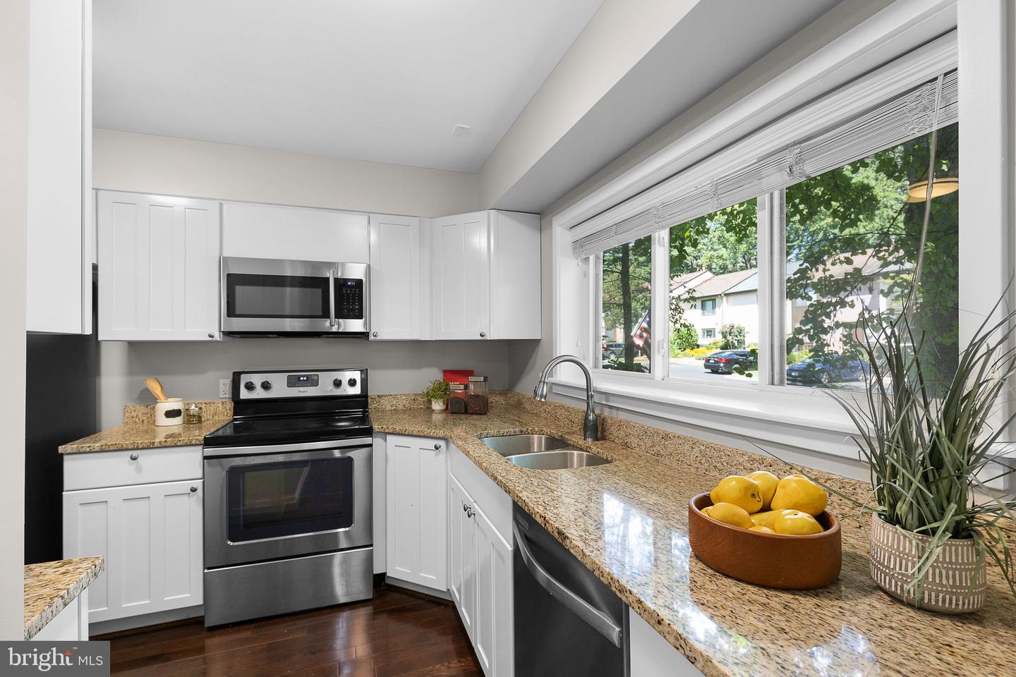 2050 GOLF COURSE DR, RESTON, Virginia 20191, 3 Bedrooms Bedrooms, ,2 BathroomsBathrooms,Residential,For sale,2050 GOLF COURSE DR,VAFX2263424 MLS # VAFX2263424