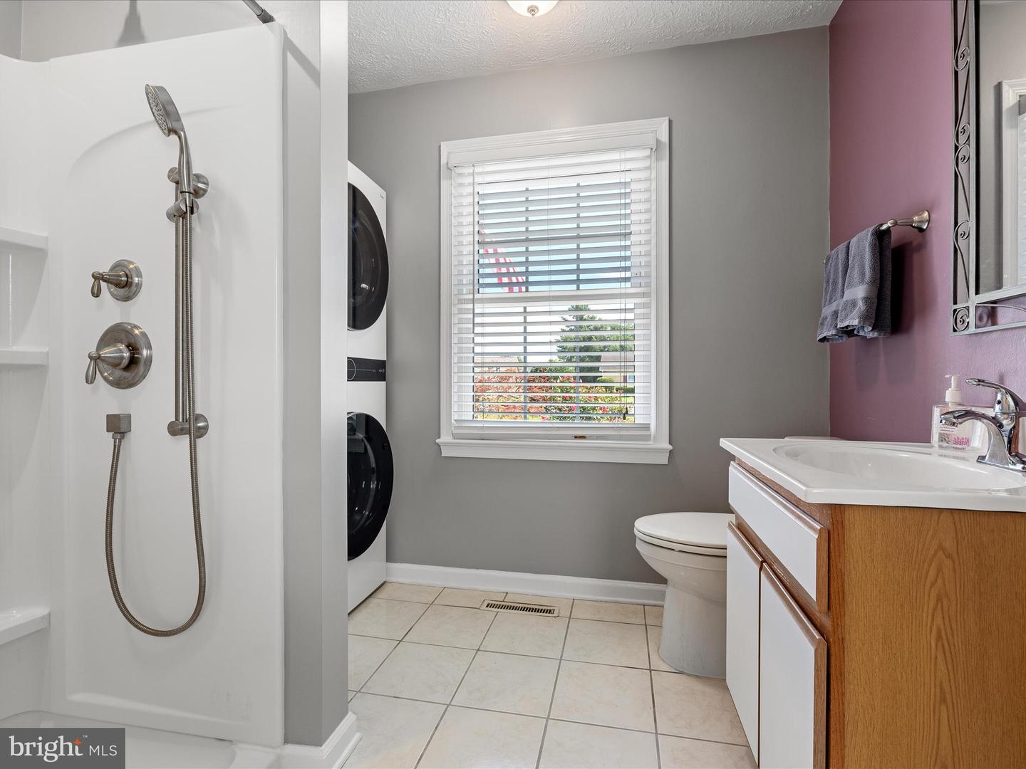 309 FREDERICKTOWNE DR, STEPHENS CITY, Virginia 22655, 4 Bedrooms Bedrooms, ,3 BathroomsBathrooms,Residential,For sale,309 FREDERICKTOWNE DR,VAFV2036414 MLS # VAFV2036414