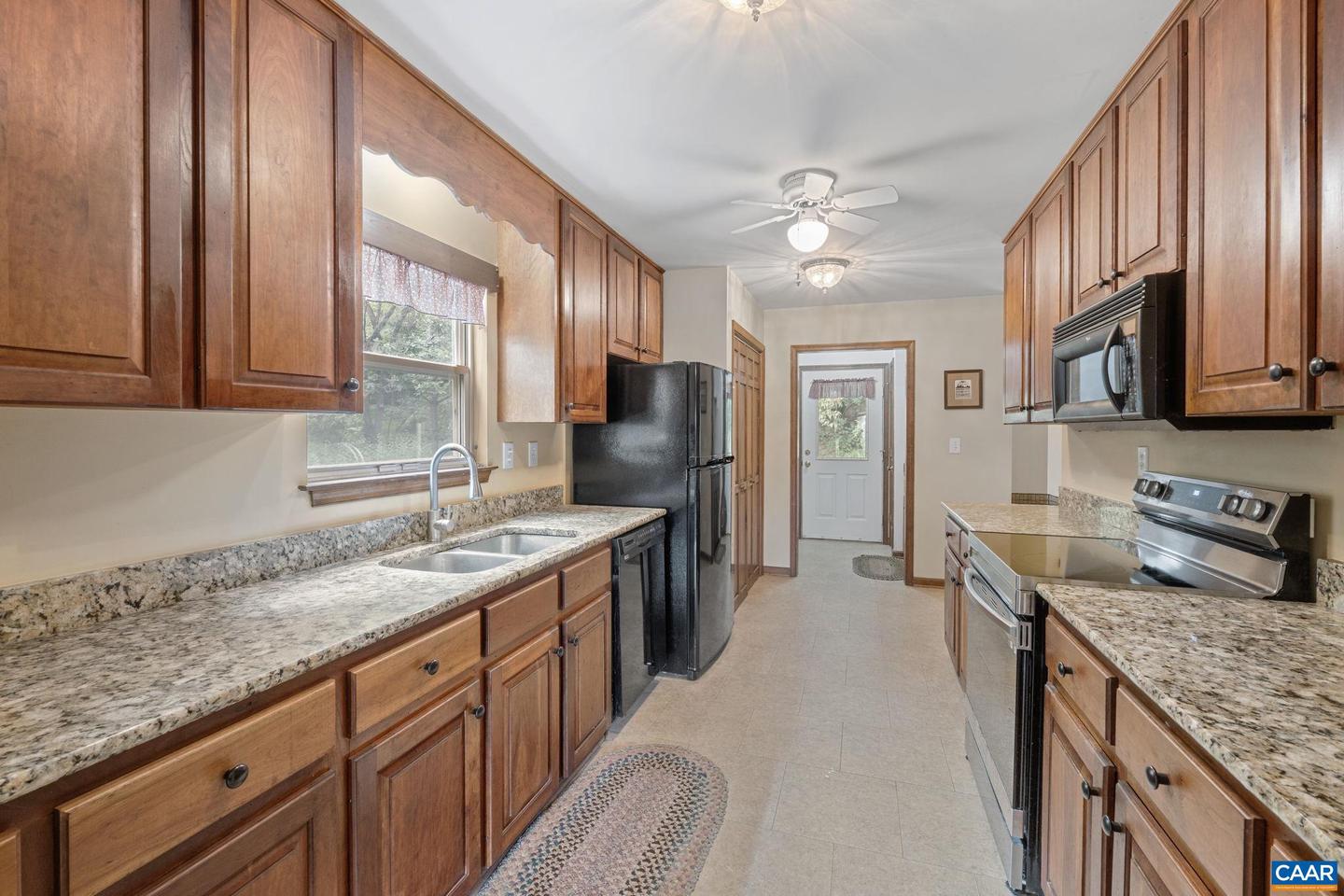 6660 HIGHLANDER WAY, CROZET, Virginia 22932, 3 Bedrooms Bedrooms, ,2 BathroomsBathrooms,Residential,For sale,6660 HIGHLANDER WAY,668273 MLS # 668273