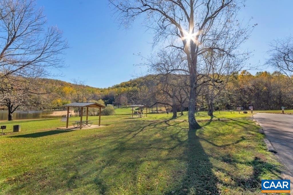 6660 HIGHLANDER WAY, CROZET, Virginia 22932, 3 Bedrooms Bedrooms, ,2 BathroomsBathrooms,Residential,For sale,6660 HIGHLANDER WAY,668273 MLS # 668273