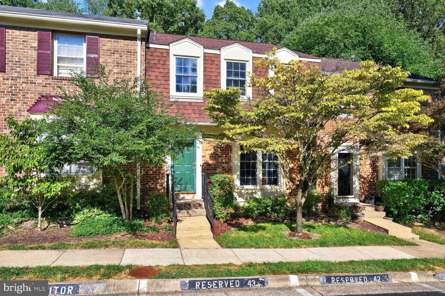 7804 BYRDS NEST PASS, ANNANDALE, Virginia 22003, 3 Bedrooms Bedrooms, ,2 BathroomsBathrooms,Residential,For sale,7804 BYRDS NEST PASS,VAFX2263504 MLS # VAFX2263504
