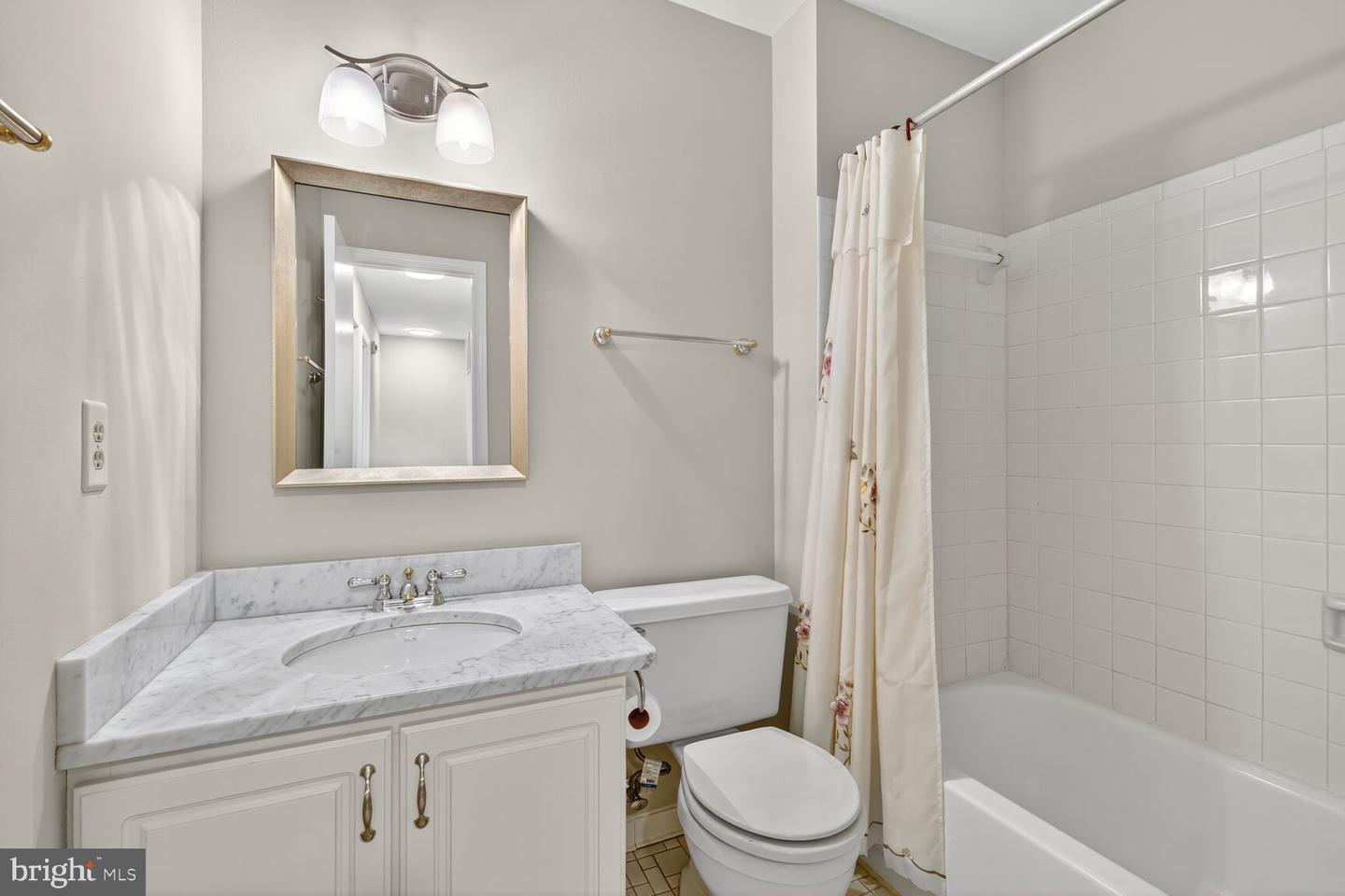 7804 BYRDS NEST PASS, ANNANDALE, Virginia 22003, 3 Bedrooms Bedrooms, ,2 BathroomsBathrooms,Residential,For sale,7804 BYRDS NEST PASS,VAFX2263504 MLS # VAFX2263504
