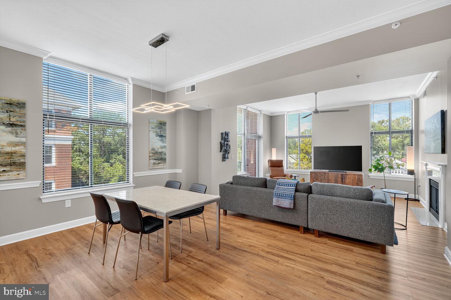 502 W BROAD ST #501, FALLS CHURCH, Virginia 22046, 2 Bedrooms Bedrooms, ,2 BathroomsBathrooms,Residential,For sale,502 W BROAD ST #501,VAFA2003246 MLS # VAFA2003246