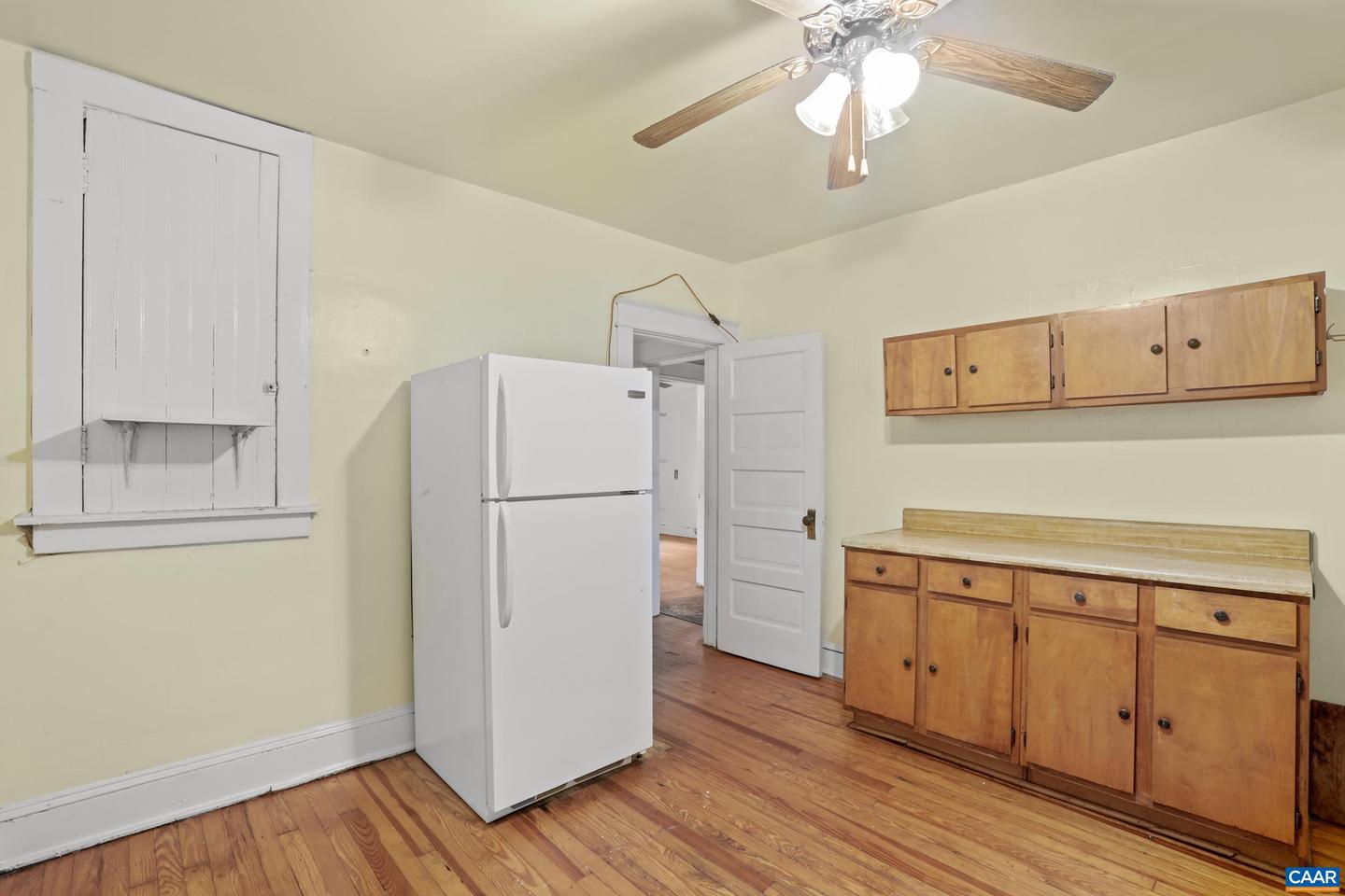 808 CYNTHIANNA AVE, CHARLOTTESVILLE, Virginia 22903, 2 Bedrooms Bedrooms, ,2 BathroomsBathrooms,Residential,For sale,808 CYNTHIANNA AVE,668287 MLS # 668287