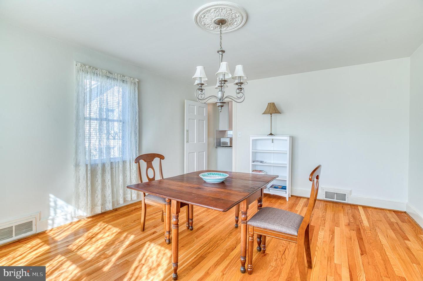 310 W ASHER ST, CULPEPER, Virginia 22701, 3 Bedrooms Bedrooms, ,2 BathroomsBathrooms,Residential,For sale,310 W ASHER ST,VACU2011430 MLS # VACU2011430