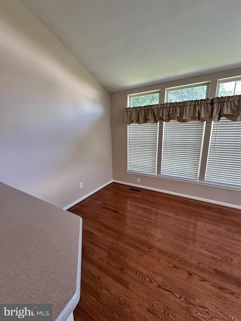 156 LAPIS CT #23, WARRENTON, Virginia 20186, 3 Bedrooms Bedrooms, ,2 BathroomsBathrooms,Residential,For sale,156 LAPIS CT #23,VAFQ2018080 MLS # VAFQ2018080