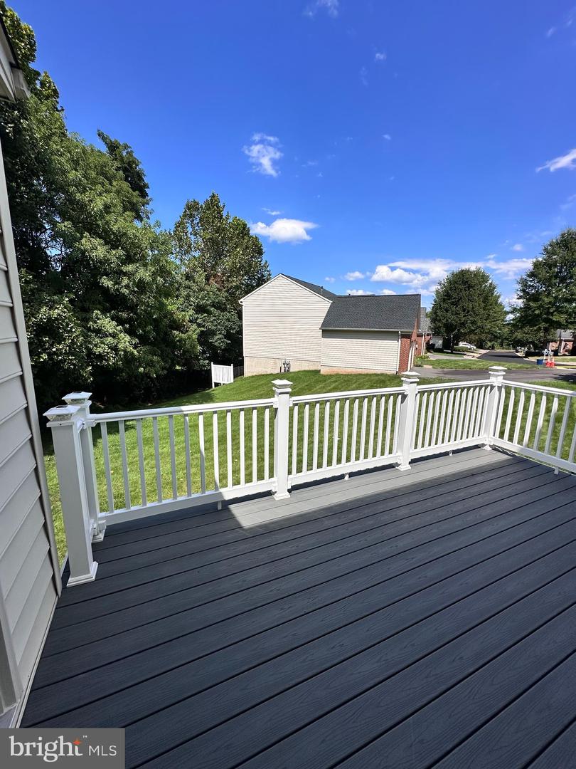 156 LAPIS CT #23, WARRENTON, Virginia 20186, 3 Bedrooms Bedrooms, ,2 BathroomsBathrooms,Residential,For sale,156 LAPIS CT #23,VAFQ2018080 MLS # VAFQ2018080