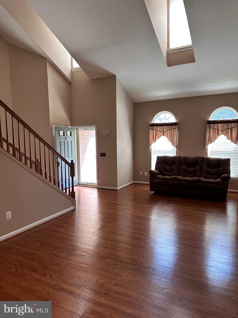 156 LAPIS CT #23, WARRENTON, Virginia 20186, 3 Bedrooms Bedrooms, ,2 BathroomsBathrooms,Residential,For sale,156 LAPIS CT #23,VAFQ2018080 MLS # VAFQ2018080