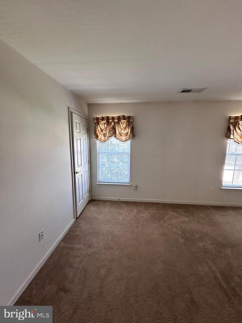 156 LAPIS CT #23, WARRENTON, Virginia 20186, 3 Bedrooms Bedrooms, ,2 BathroomsBathrooms,Residential,For sale,156 LAPIS CT #23,VAFQ2018080 MLS # VAFQ2018080