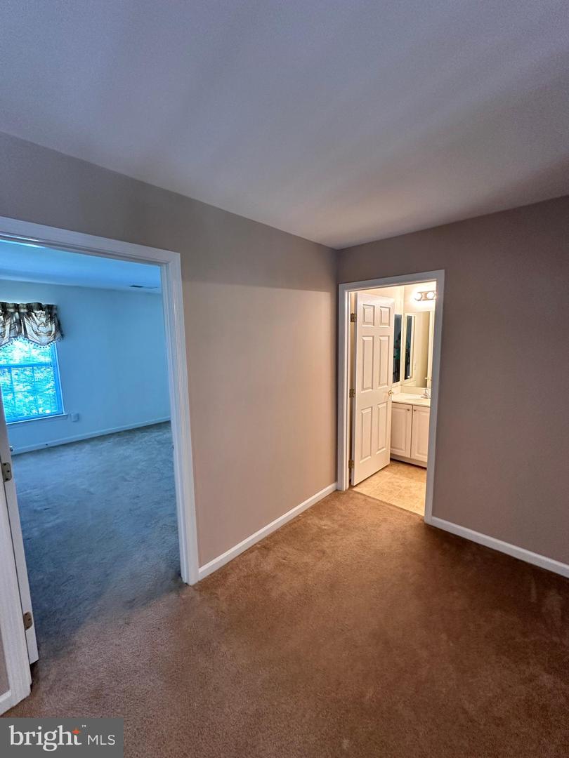 156 LAPIS CT #23, WARRENTON, Virginia 20186, 3 Bedrooms Bedrooms, ,2 BathroomsBathrooms,Residential,For sale,156 LAPIS CT #23,VAFQ2018080 MLS # VAFQ2018080