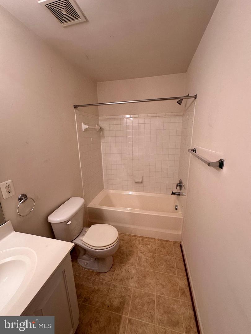 156 LAPIS CT #23, WARRENTON, Virginia 20186, 3 Bedrooms Bedrooms, ,2 BathroomsBathrooms,Residential,For sale,156 LAPIS CT #23,VAFQ2018080 MLS # VAFQ2018080