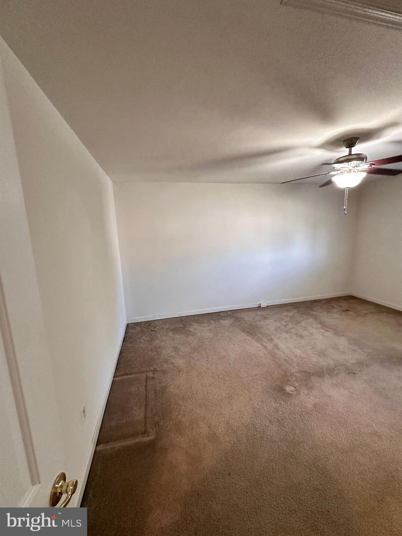 156 LAPIS CT #23, WARRENTON, Virginia 20186, 3 Bedrooms Bedrooms, ,2 BathroomsBathrooms,Residential,For sale,156 LAPIS CT #23,VAFQ2018080 MLS # VAFQ2018080