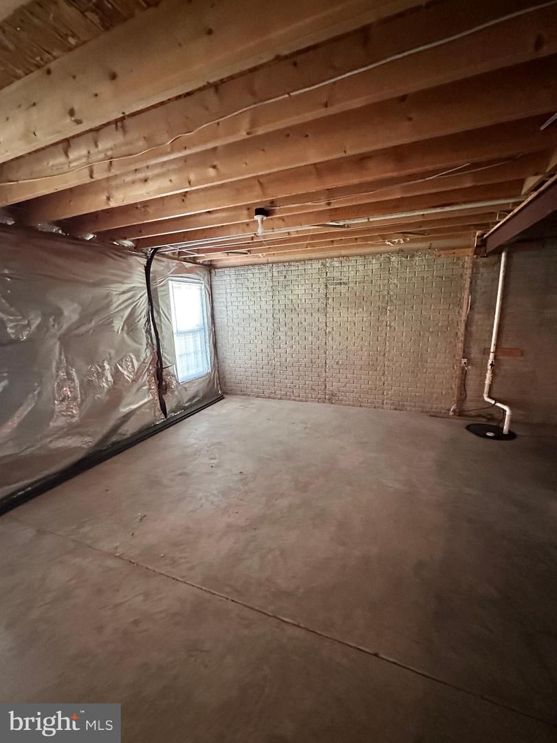 156 LAPIS CT #23, WARRENTON, Virginia 20186, 3 Bedrooms Bedrooms, ,2 BathroomsBathrooms,Residential,For sale,156 LAPIS CT #23,VAFQ2018080 MLS # VAFQ2018080