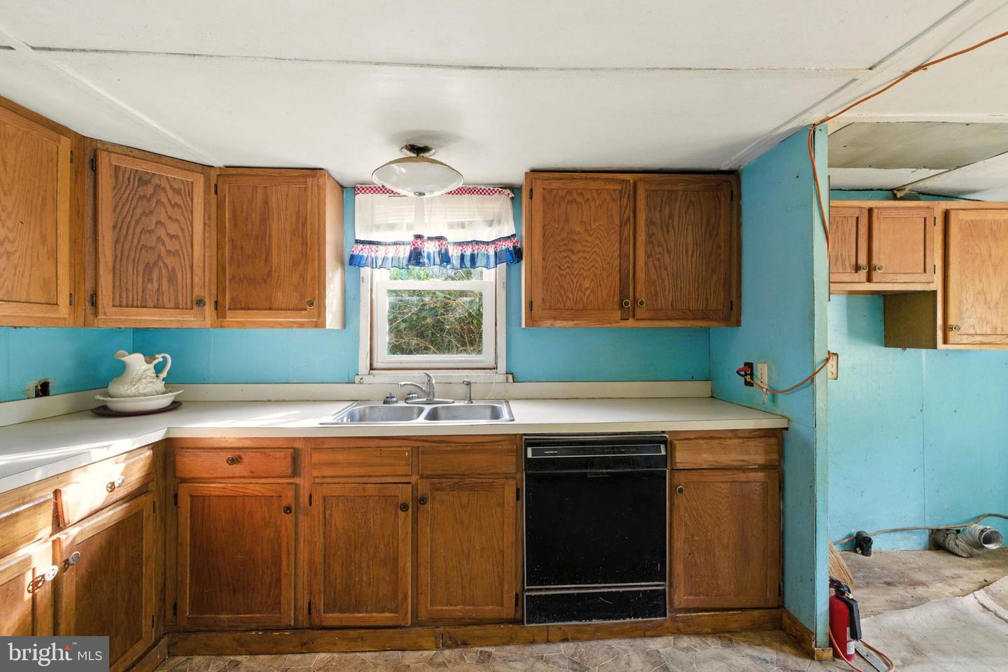 16112 N MOUNTAIN, BROADWAY, Virginia 22815, 3 Bedrooms Bedrooms, ,1 BathroomBathrooms,Residential,For sale,16112 N MOUNTAIN,VARO2002536 MLS # VARO2002536