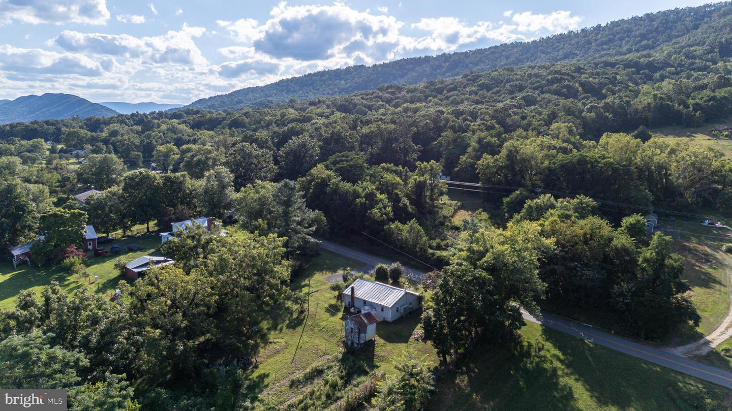 16112 N MOUNTAIN, BROADWAY, Virginia 22815, 3 Bedrooms Bedrooms, ,1 BathroomBathrooms,Residential,For sale,16112 N MOUNTAIN,VARO2002536 MLS # VARO2002536