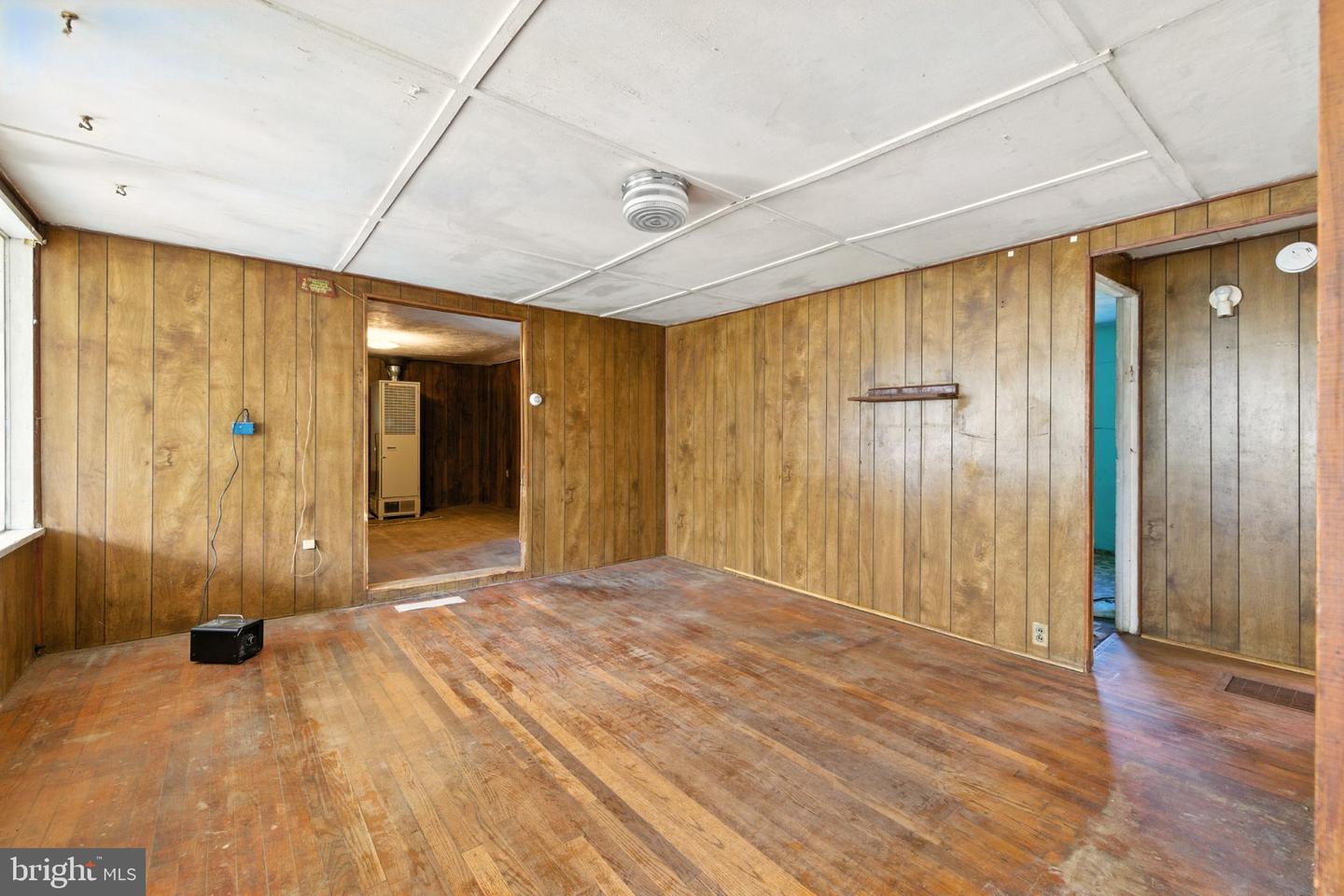 16112 N MOUNTAIN, BROADWAY, Virginia 22815, 3 Bedrooms Bedrooms, ,1 BathroomBathrooms,Residential,For sale,16112 N MOUNTAIN,VARO2002536 MLS # VARO2002536