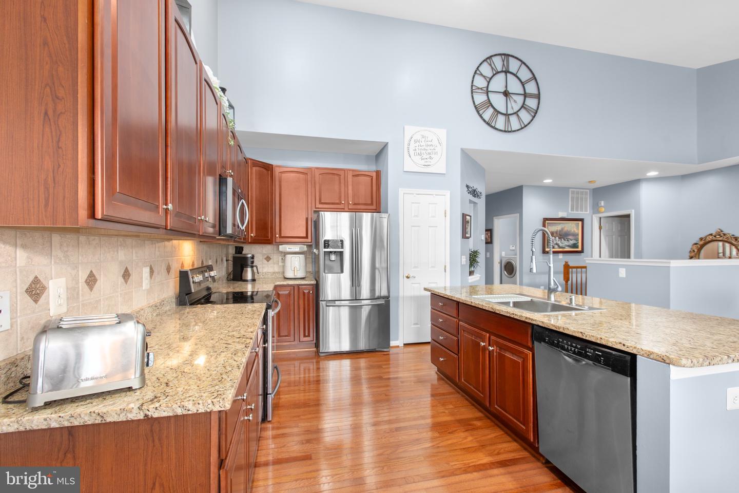 5623 E KESSLERS XING, FREDERICKSBURG, Virginia 22407, 3 Bedrooms Bedrooms, ,3 BathroomsBathrooms,Residential,For sale,5623 E KESSLERS XING,VASP2035858 MLS # VASP2035858