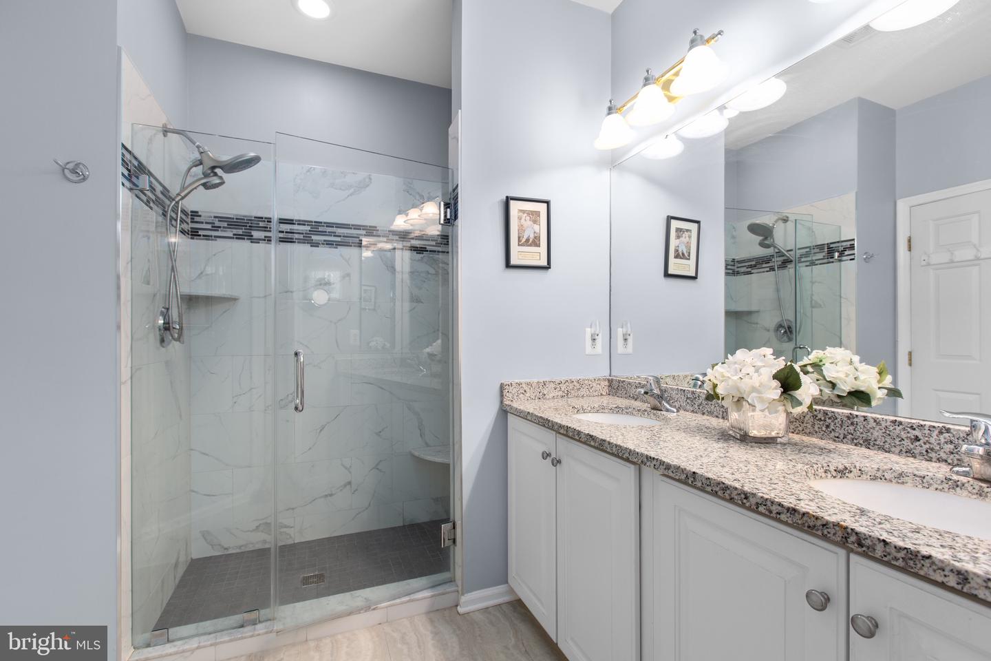 5623 E KESSLERS XING, FREDERICKSBURG, Virginia 22407, 3 Bedrooms Bedrooms, ,3 BathroomsBathrooms,Residential,For sale,5623 E KESSLERS XING,VASP2035858 MLS # VASP2035858
