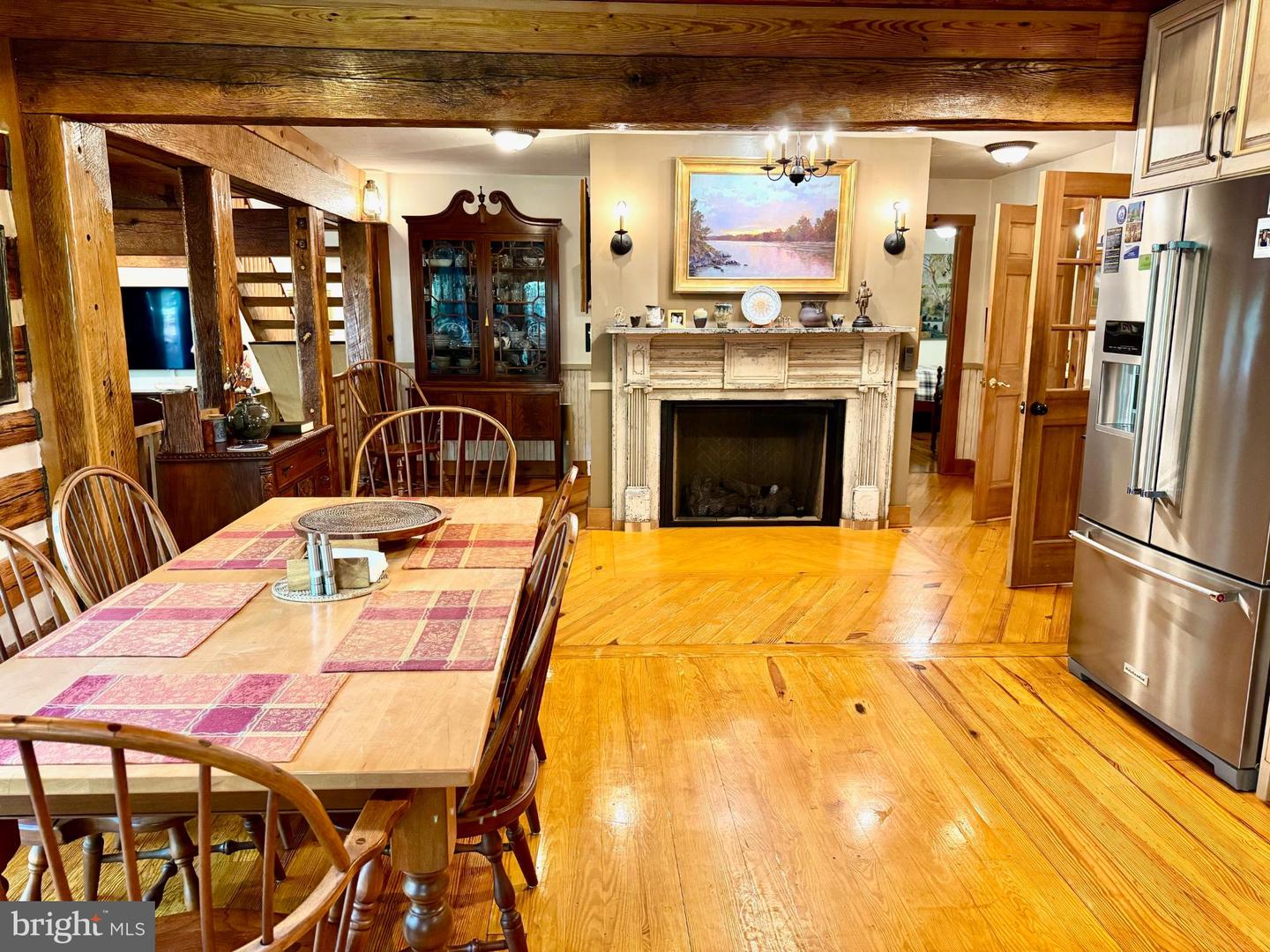 374 BOYERS MILL LN, MIDDLETOWN, Virginia 22645, 3 Bedrooms Bedrooms, 12 Rooms Rooms,2 BathroomsBathrooms,Residential,For sale,374 BOYERS MILL LN,VAFV2036450 MLS # VAFV2036450
