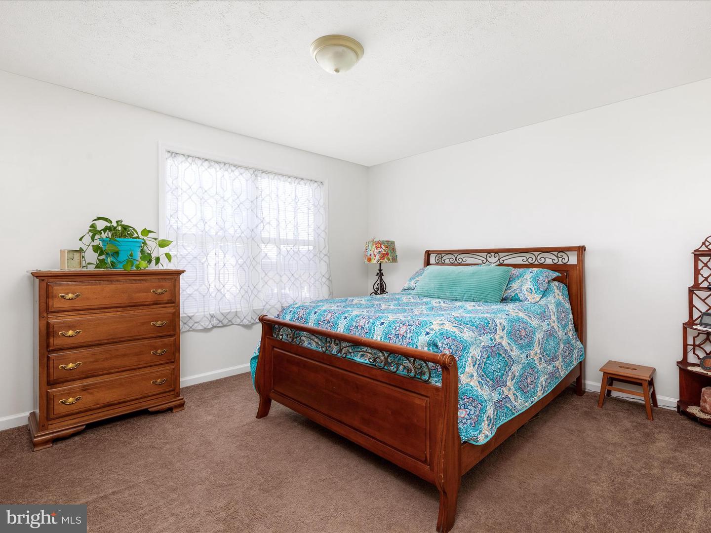 641 W 11TH ST, FRONT ROYAL, Virginia 22630, 2 Bedrooms Bedrooms, ,1 BathroomBathrooms,Residential,For sale,641 W 11TH ST,VAWR2012136 MLS # VAWR2012136
