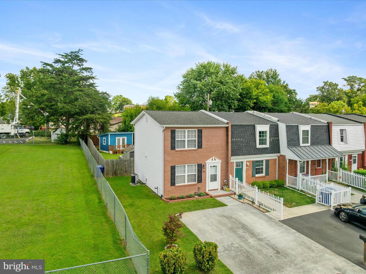 641 W 11TH ST, FRONT ROYAL, Virginia 22630, 2 Bedrooms Bedrooms, ,1 BathroomBathrooms,Residential,For sale,641 W 11TH ST,VAWR2012136 MLS # VAWR2012136