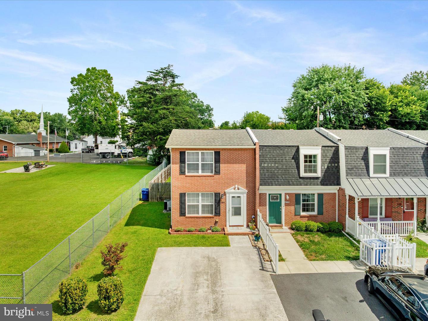 641 W 11TH ST, FRONT ROYAL, Virginia 22630, 2 Bedrooms Bedrooms, ,1 BathroomBathrooms,Residential,For sale,641 W 11TH ST,VAWR2012136 MLS # VAWR2012136