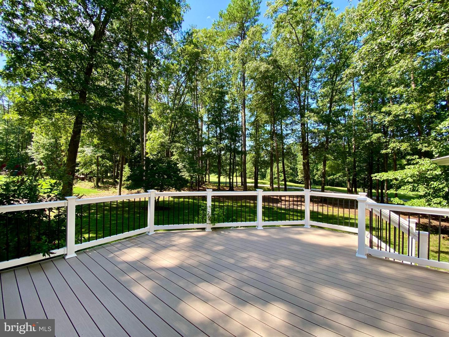 11606 STONEWALL JACKSON DR, SPOTSYLVANIA, Virginia 22551, 4 Bedrooms Bedrooms, ,2 BathroomsBathrooms,Residential,For sale,11606 STONEWALL JACKSON DR,VASP2035900 MLS # VASP2035900
