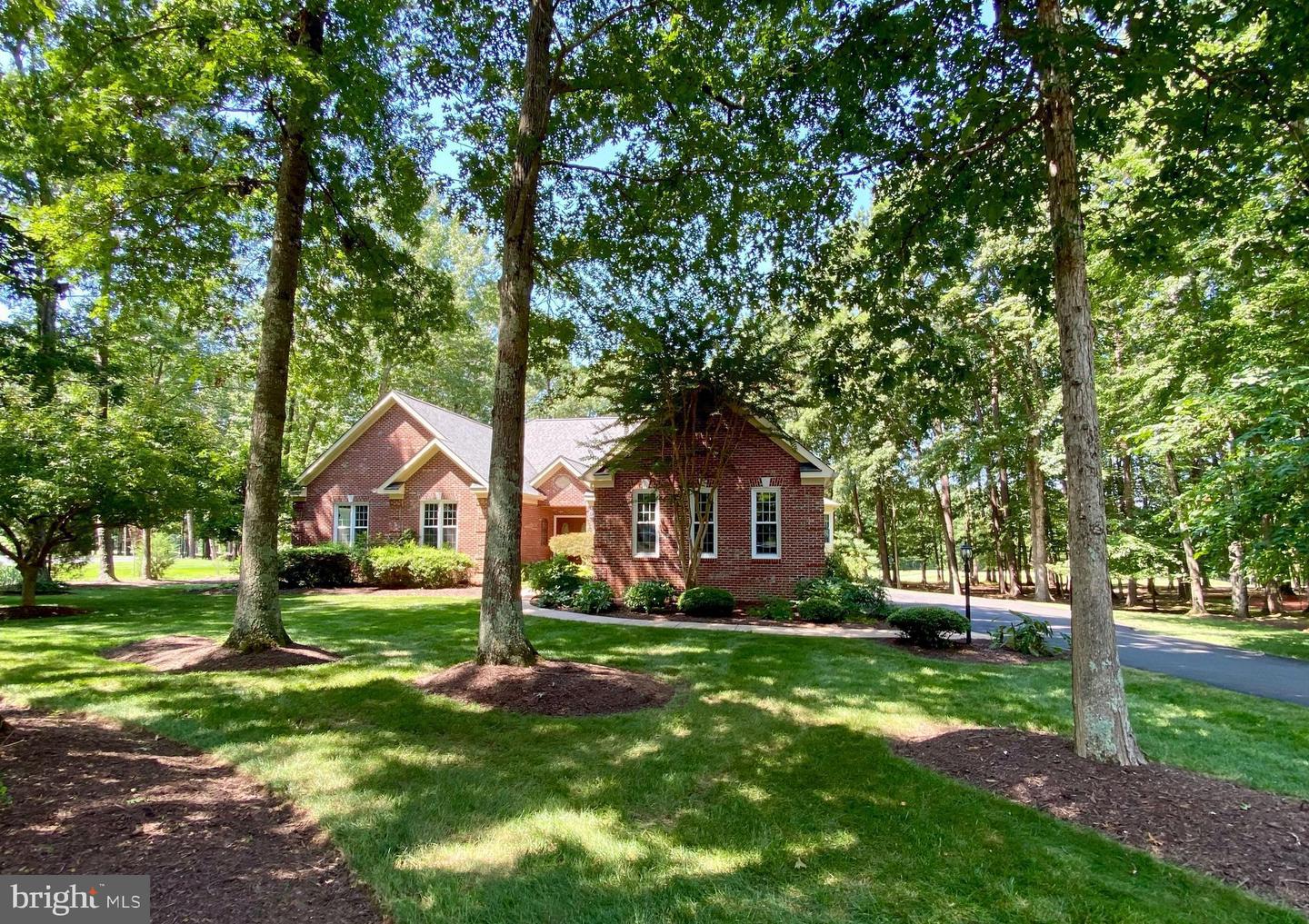 11606 STONEWALL JACKSON DR, SPOTSYLVANIA, Virginia 22551, 4 Bedrooms Bedrooms, ,2 BathroomsBathrooms,Residential,For sale,11606 STONEWALL JACKSON DR,VASP2035900 MLS # VASP2035900