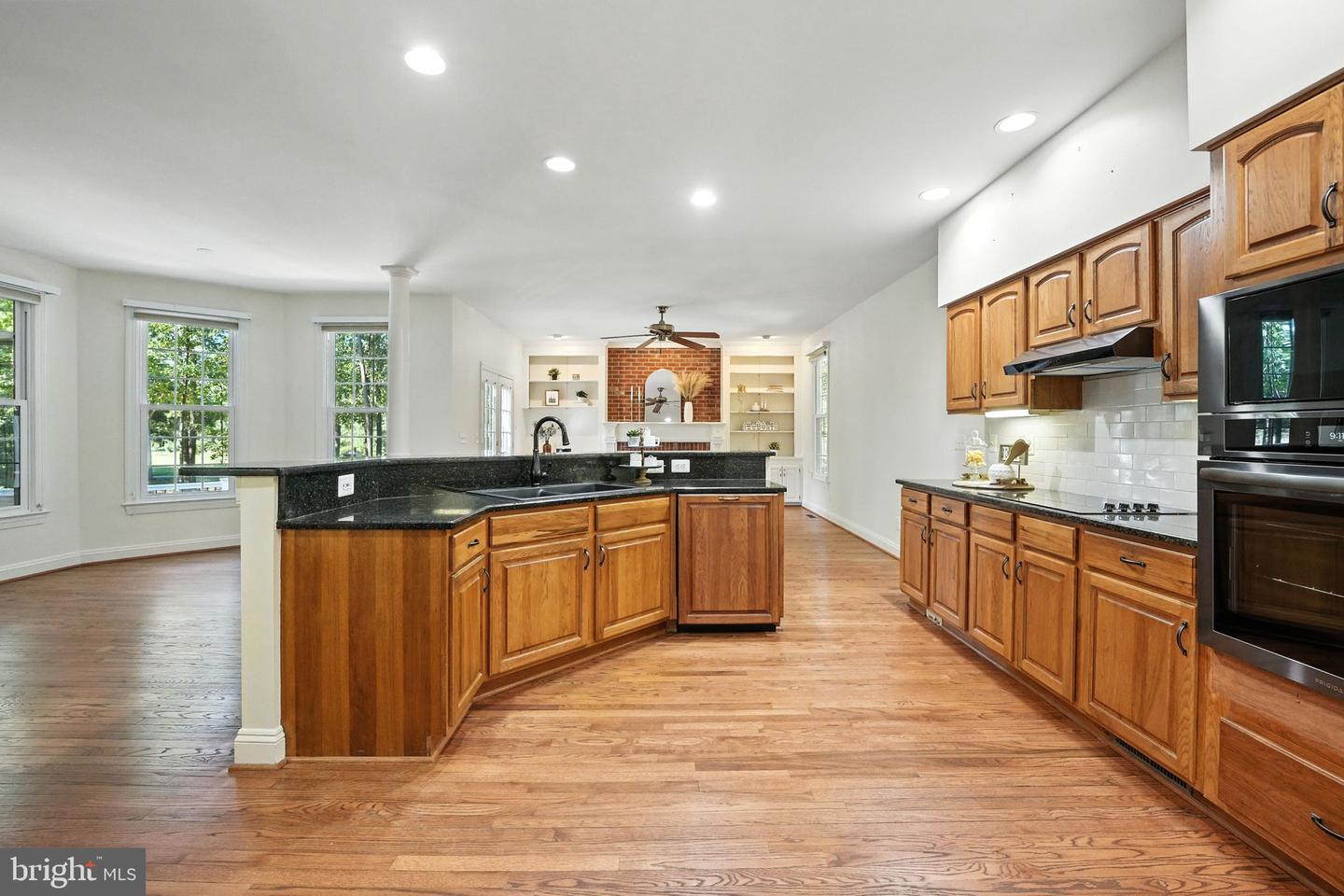 11606 STONEWALL JACKSON DR, SPOTSYLVANIA, Virginia 22551, 4 Bedrooms Bedrooms, ,2 BathroomsBathrooms,Residential,For sale,11606 STONEWALL JACKSON DR,VASP2035900 MLS # VASP2035900