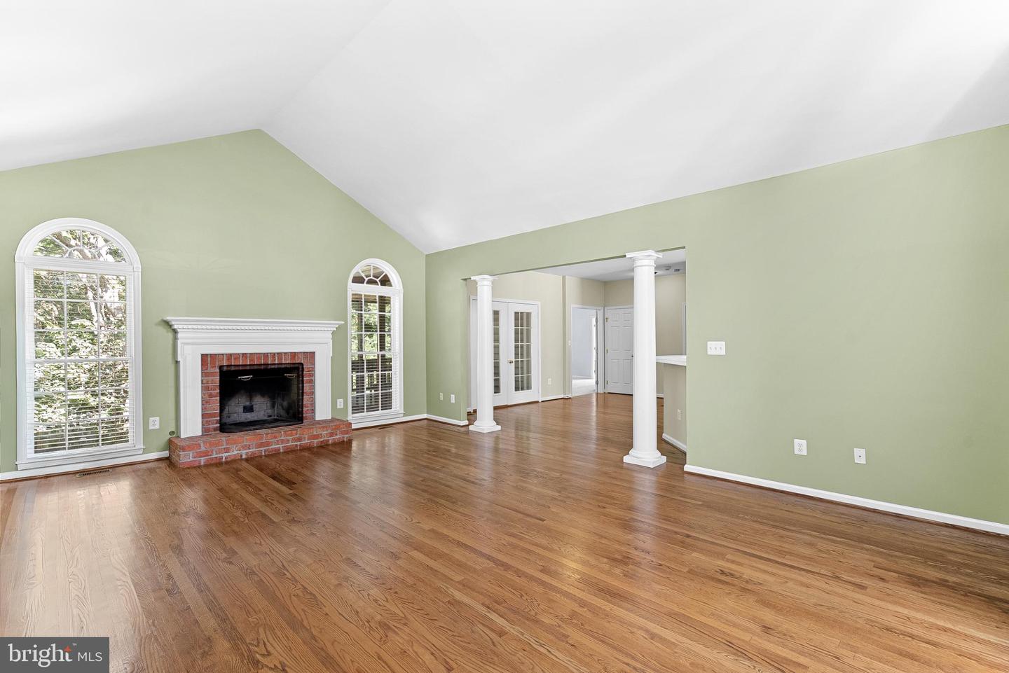 409 BOLINGBROOK CT, PURCELLVILLE, Virginia 20132, 5 Bedrooms Bedrooms, 16 Rooms Rooms,3 BathroomsBathrooms,Residential,For sale,409 BOLINGBROOK CT,VALO2105706 MLS # VALO2105706
