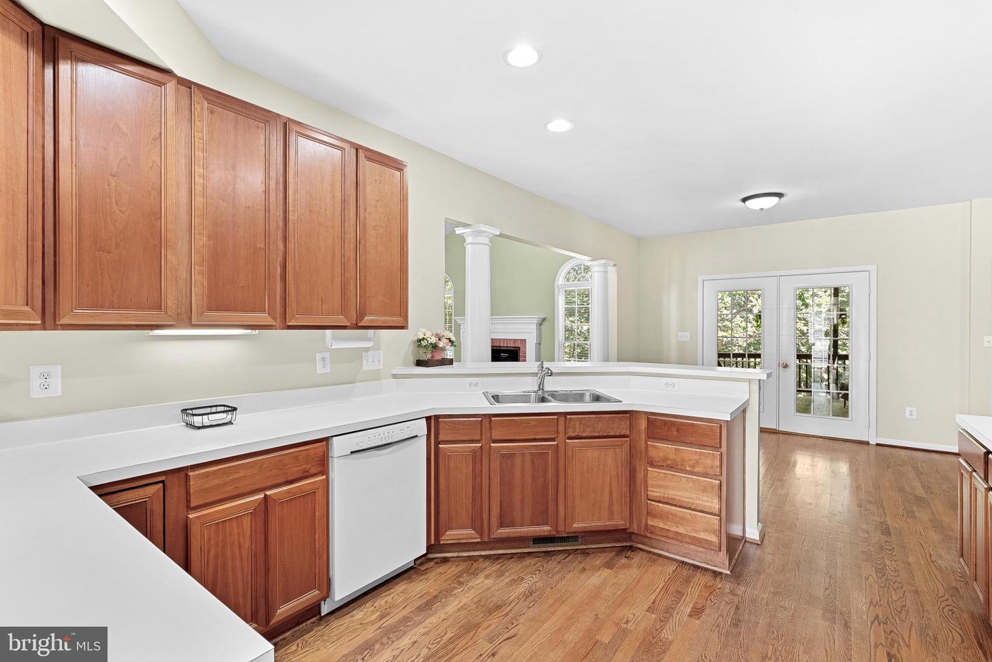 409 BOLINGBROOK CT, PURCELLVILLE, Virginia 20132, 5 Bedrooms Bedrooms, 16 Rooms Rooms,3 BathroomsBathrooms,Residential,For sale,409 BOLINGBROOK CT,VALO2105706 MLS # VALO2105706