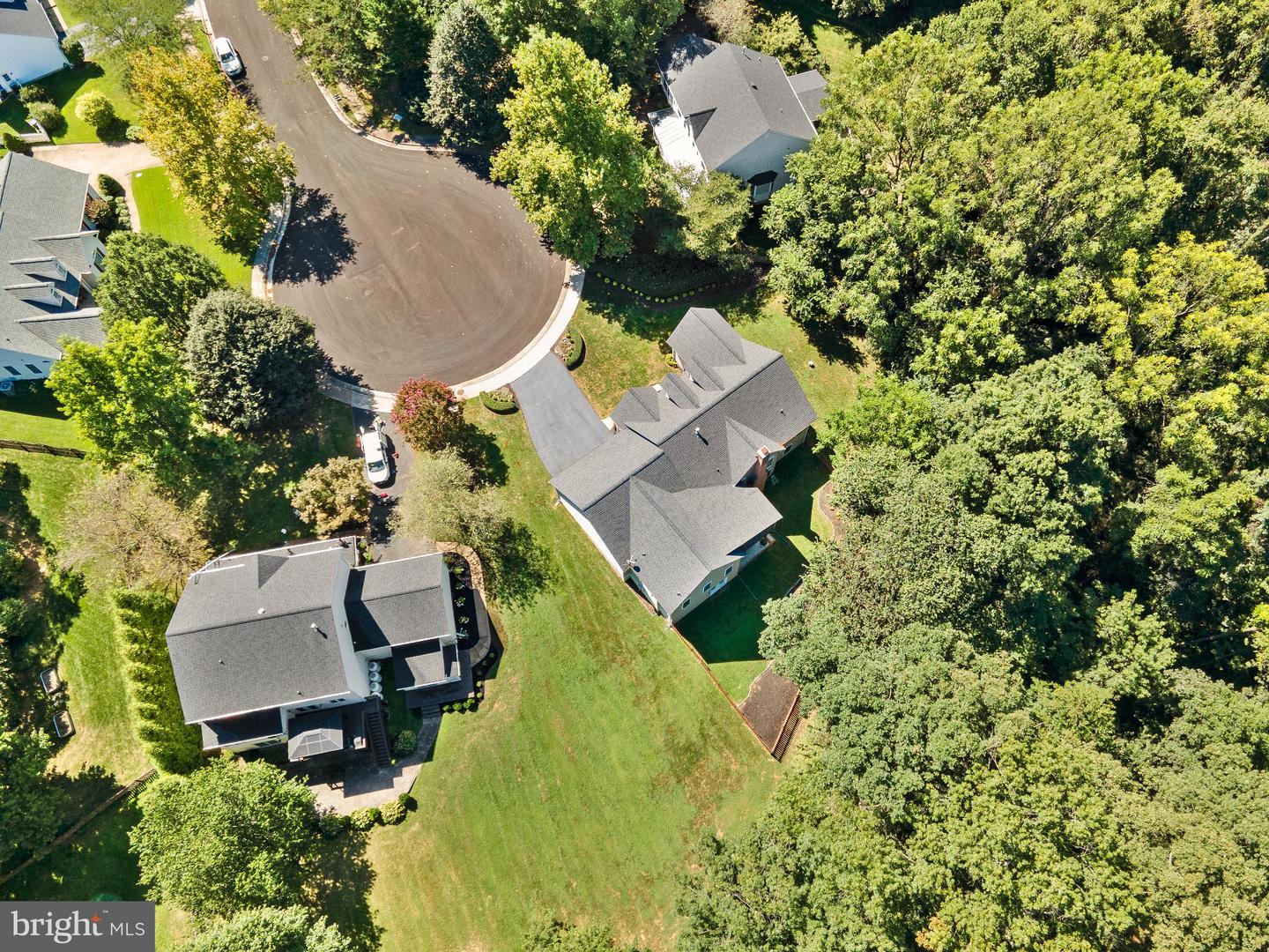 409 BOLINGBROOK CT, PURCELLVILLE, Virginia 20132, 5 Bedrooms Bedrooms, 16 Rooms Rooms,3 BathroomsBathrooms,Residential,For sale,409 BOLINGBROOK CT,VALO2105706 MLS # VALO2105706